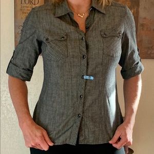 Grey 3/4 length button down blouse.